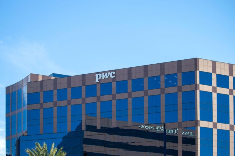 PwC introduces AI chatbot for 4,000 lawyers to speed up work